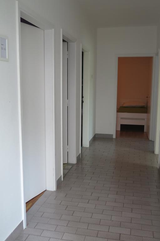 Lumbrela Apartments Starigrad Paklenica Eksteriør billede